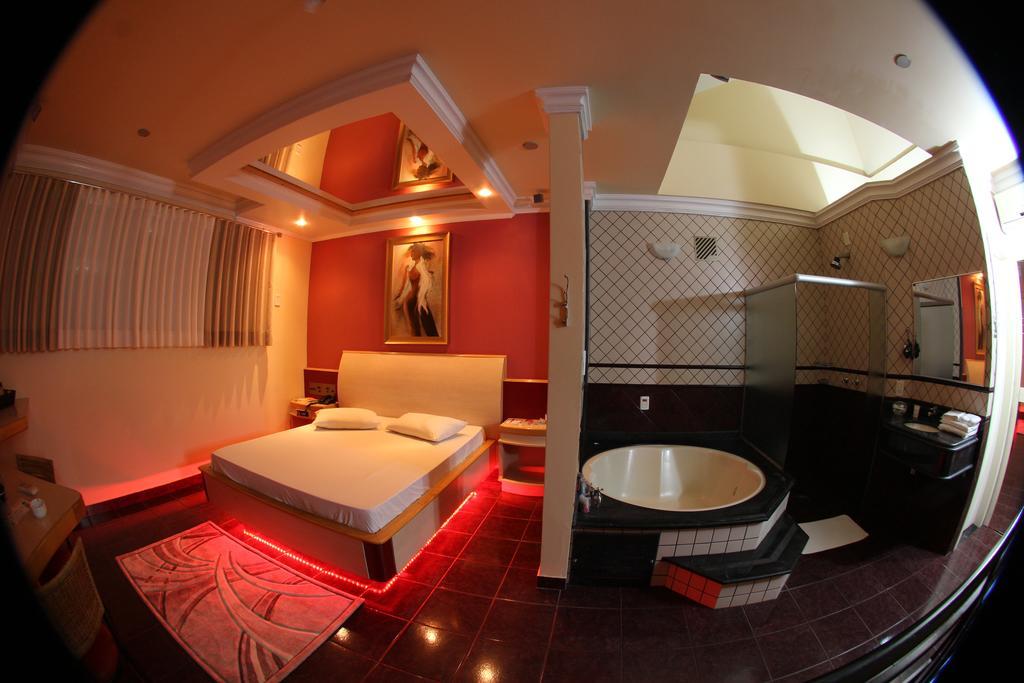 קריסיומה Xenon Motel (Adults Only) מראה חיצוני תמונה