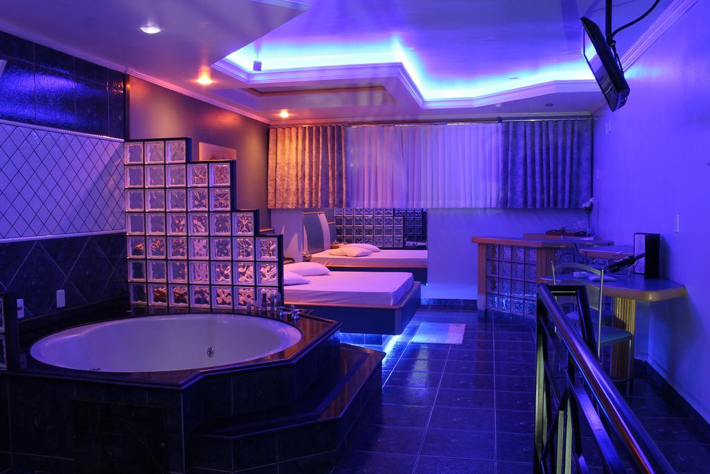 קריסיומה Xenon Motel (Adults Only) מראה חיצוני תמונה