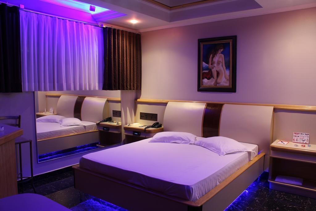 קריסיומה Xenon Motel (Adults Only) מראה חיצוני תמונה